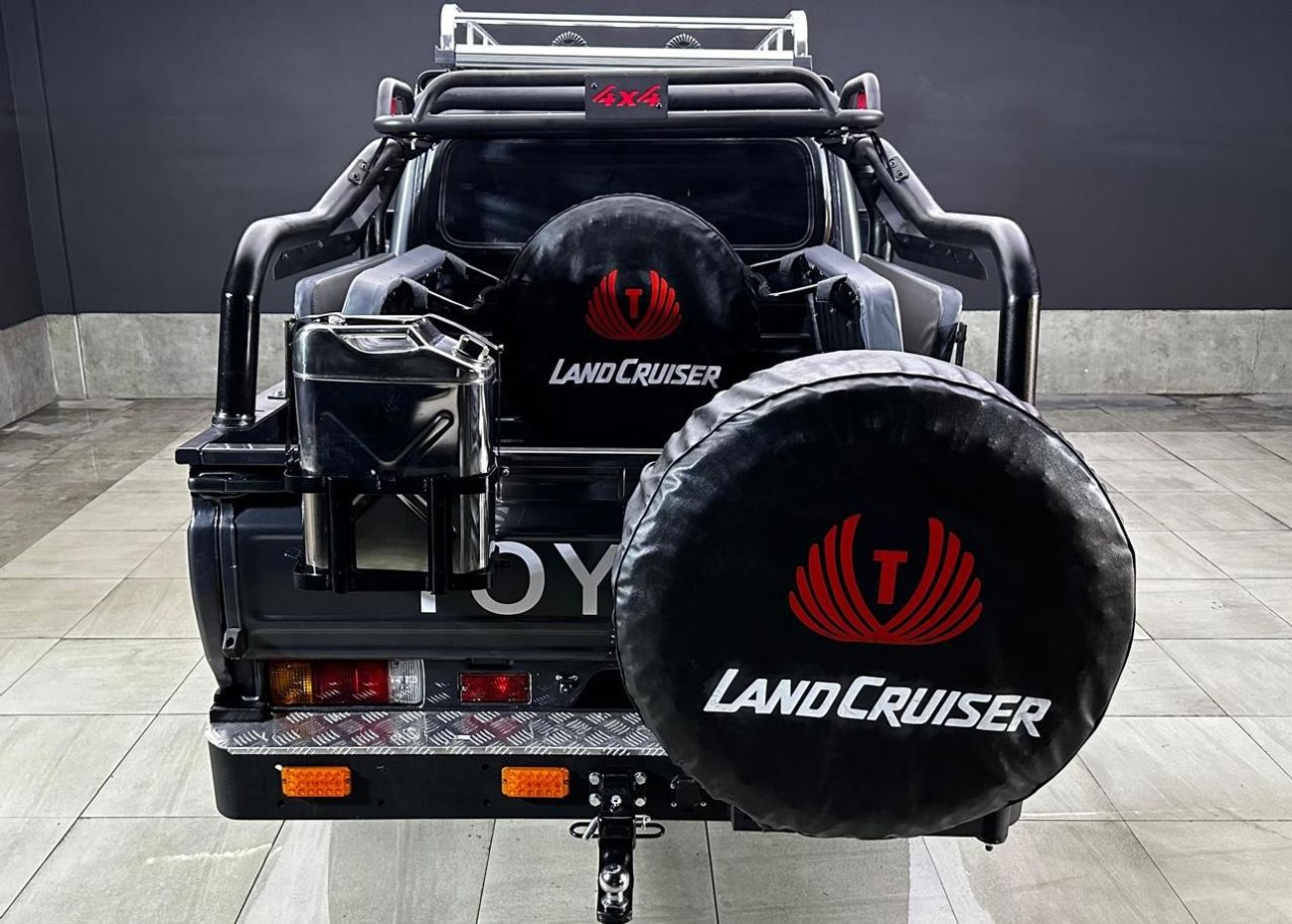 تويوتا لاند كروزر بيك آب 2020 RHD Dieael Full Option Very Clean and Perfect Condition