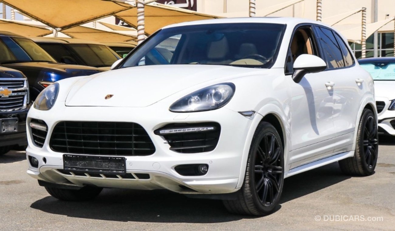 Porsche Cayenne GTS Top opition first owner full service history accident free