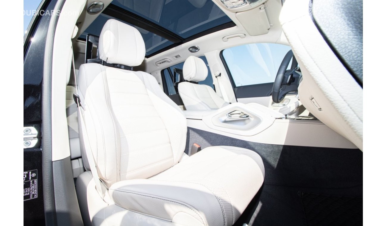 مرسيدس بنز GLS 580 Full Option with 360 Camera , Massage Seats and Panorama Sunroof