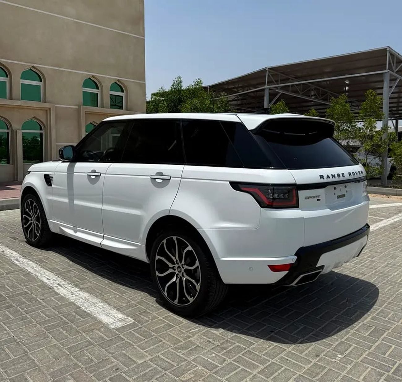 Land Rover Range Rover Sport HSE