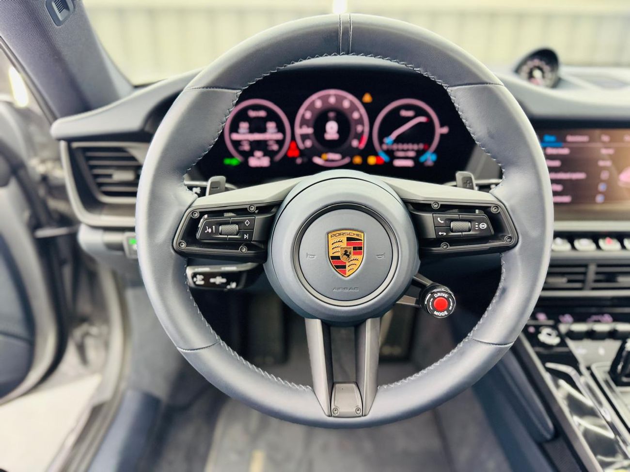 بورش 911 Carrera 3.0L (380 HP) Coupe 2025 Porsche 911, 2027 Porsche Warranty, Sport Chrono Package, Very Low