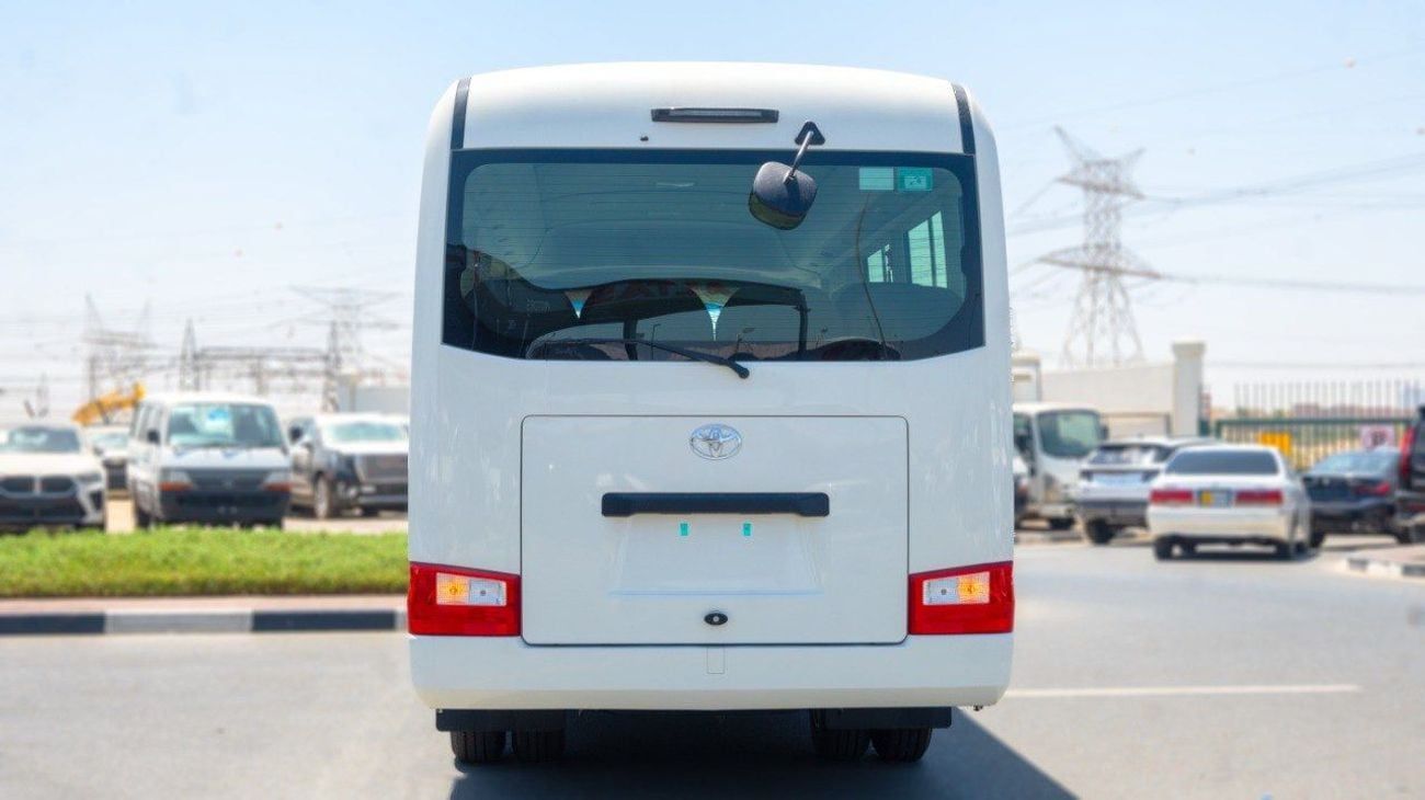 تويوتا كوستر 2.7L (23-Seater)