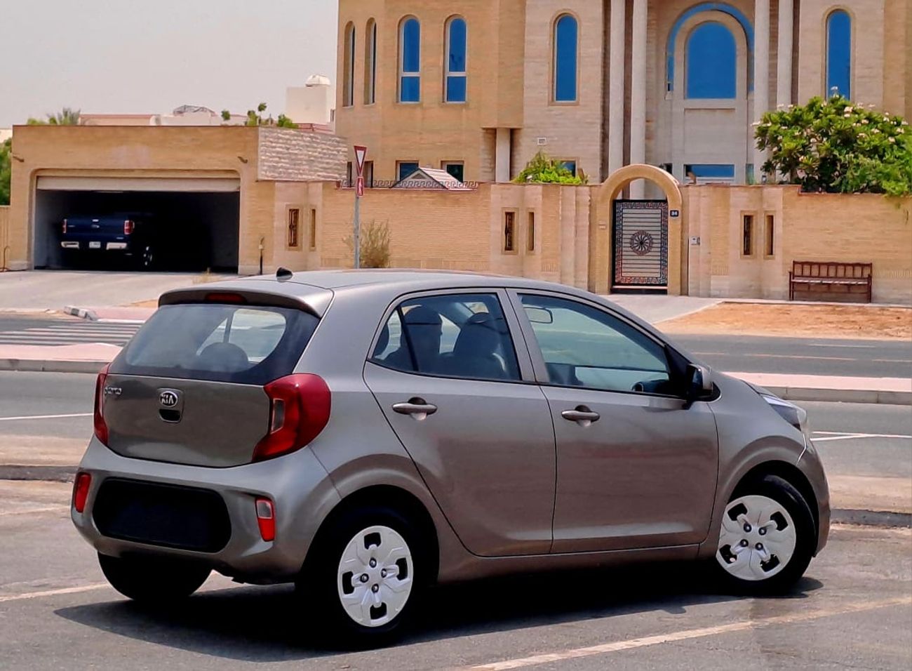 Kia Picanto LX 1.2L 2020 1.2L GCC (350/-MONTHLY)