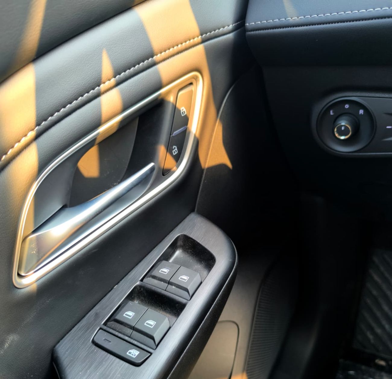 MG ZS 1.5L Mid Option GCC Specs 2025 Model Brand New