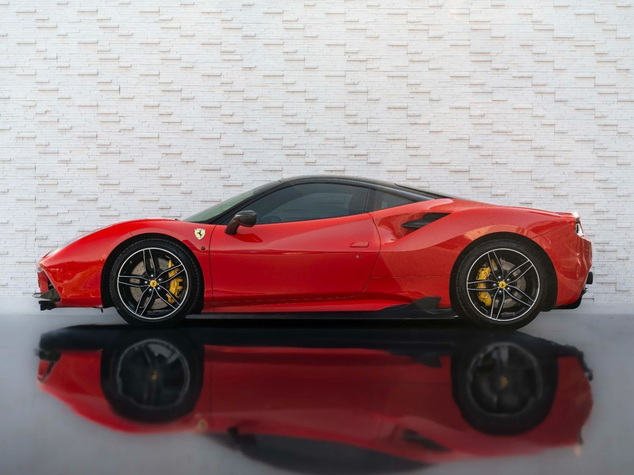 Ferrari 488 Std 3.9L