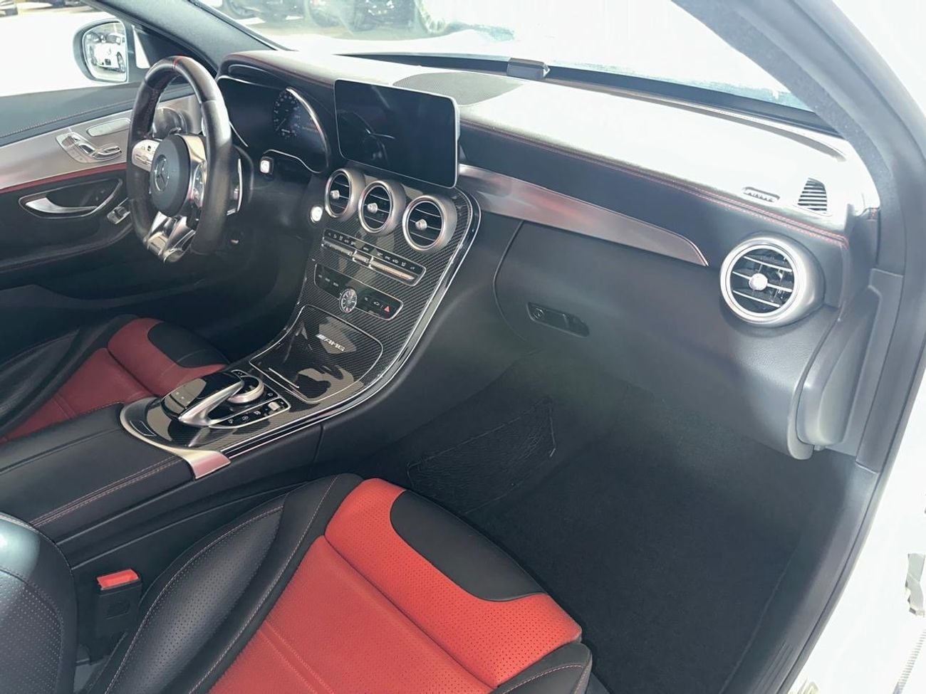 مرسيدس بنز C 63 S  SAFARI T1 Std 4.0L Sedan