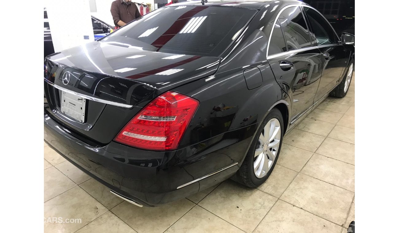 مرسيدس بنز S 350 وارد اليابان بطاقة جمركية