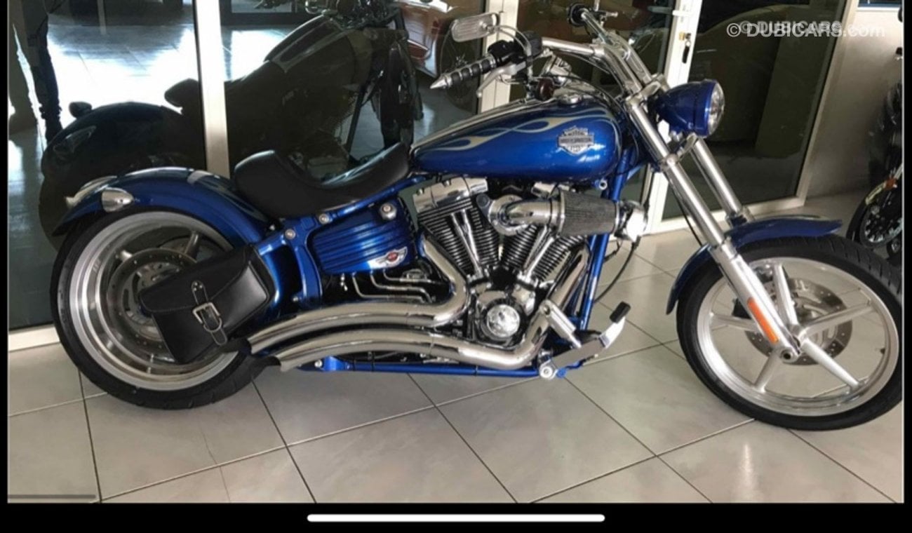 Harley-Davidson Rocker C 2009 Harley-Davidson® FXCWC - Rocker C, 2009 Harley-Davidson® Rocker™ C The chromed-out cousin to th