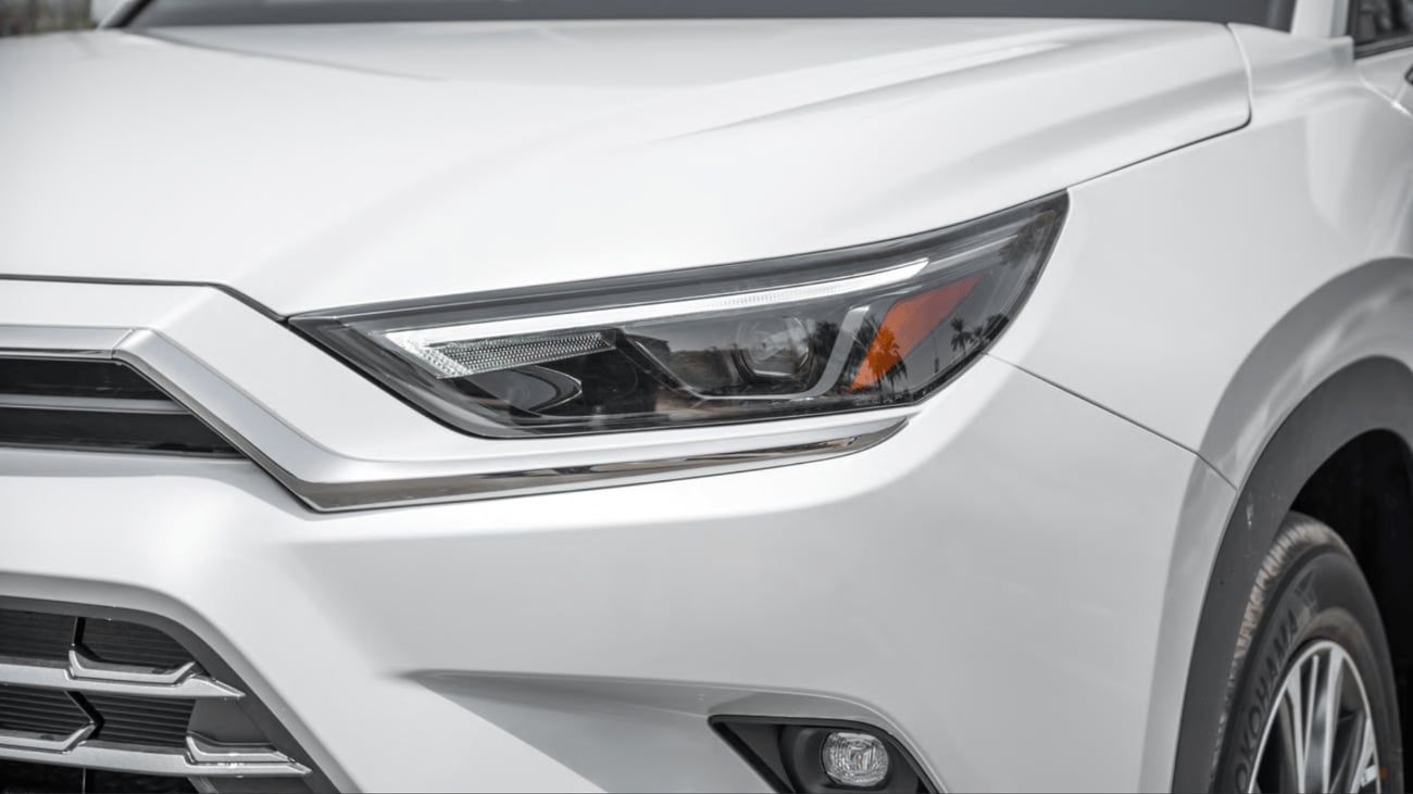Toyota Grand Highlander GRAND HIGHLANDER PLATINUM HybridMax Full Option 2026