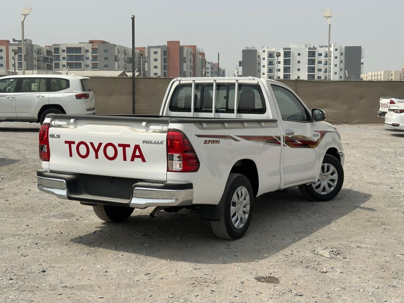 Toyota Hilux GL Short 2.7L TOYOTA HILUX S/C SWB 2.7 GLS-G