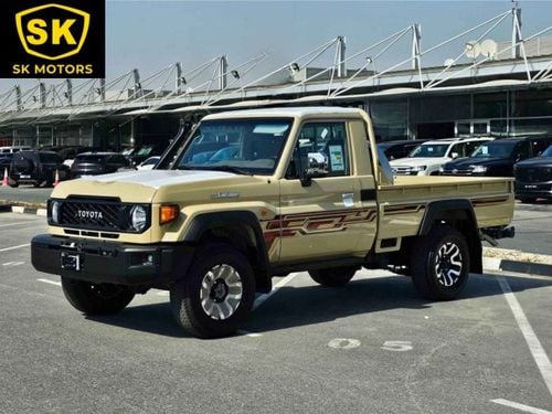 Toyota Land Cruiser Pick Up LC79 / 2.8L V4 Diesel / A/T / Singal Cabin / 4WD / FULL Option / SPECIAL OFFER