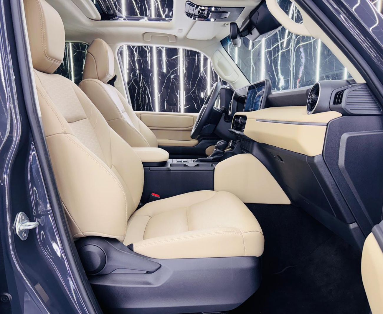 تويوتا برادو GXL 1st Edition 2.4T