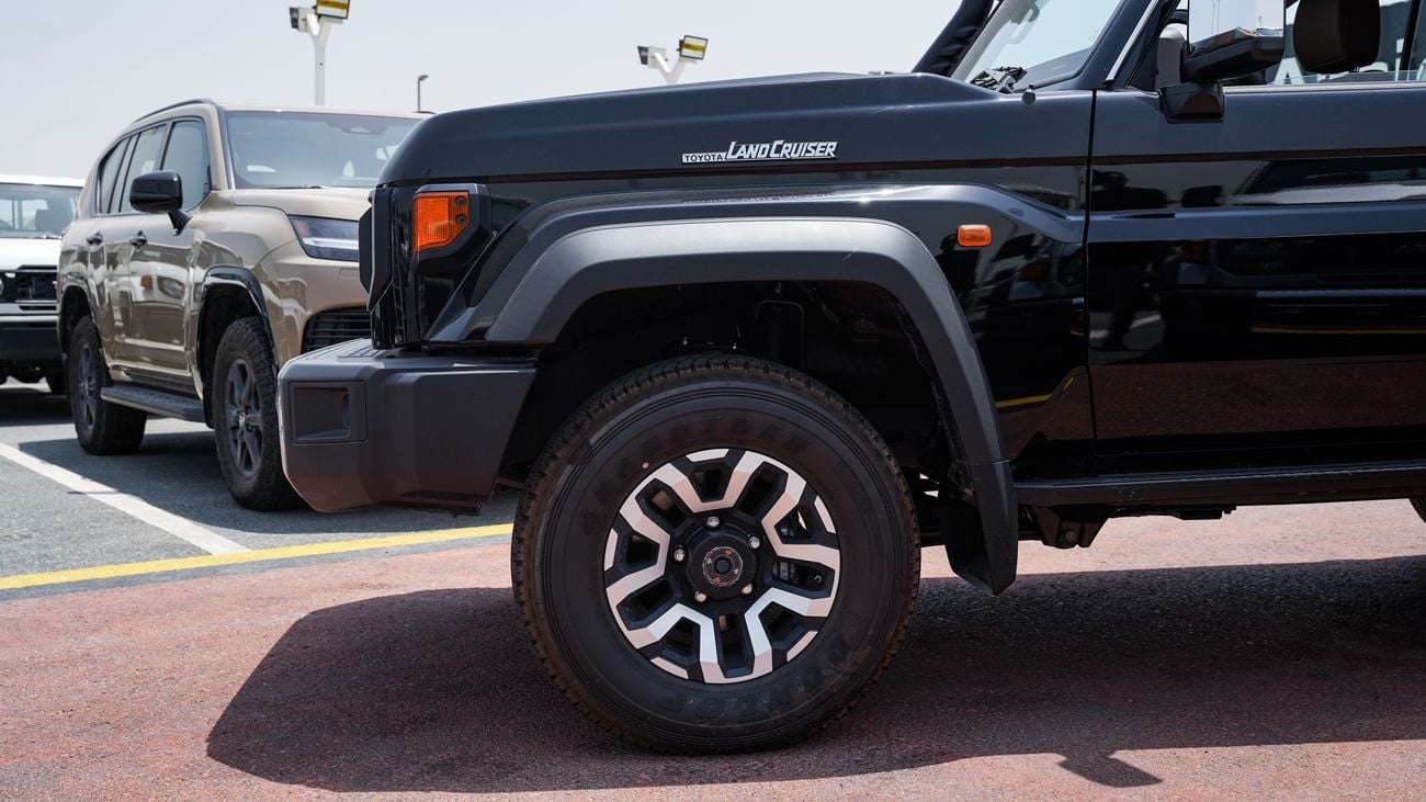 Toyota Land Cruiser 70