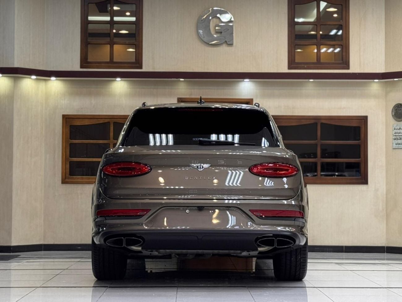 Bentley Bentayga AZURE