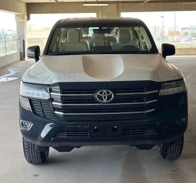 تويوتا لاند كروزر TOYOTA LAND CRUISER GXR 4.0 basic sunroof 2026