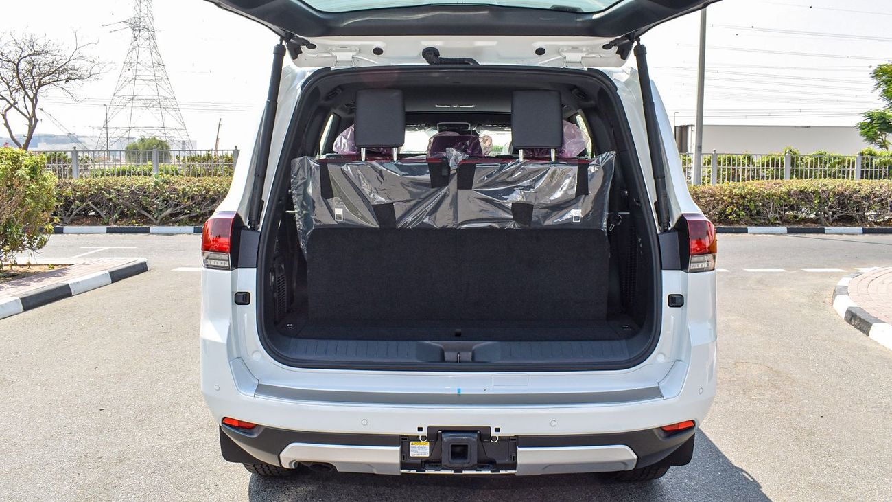 تويوتا لاند كروزر ECT0058 - Toyota Landcruiser 300 GR Sport - 3.3L Diesel White