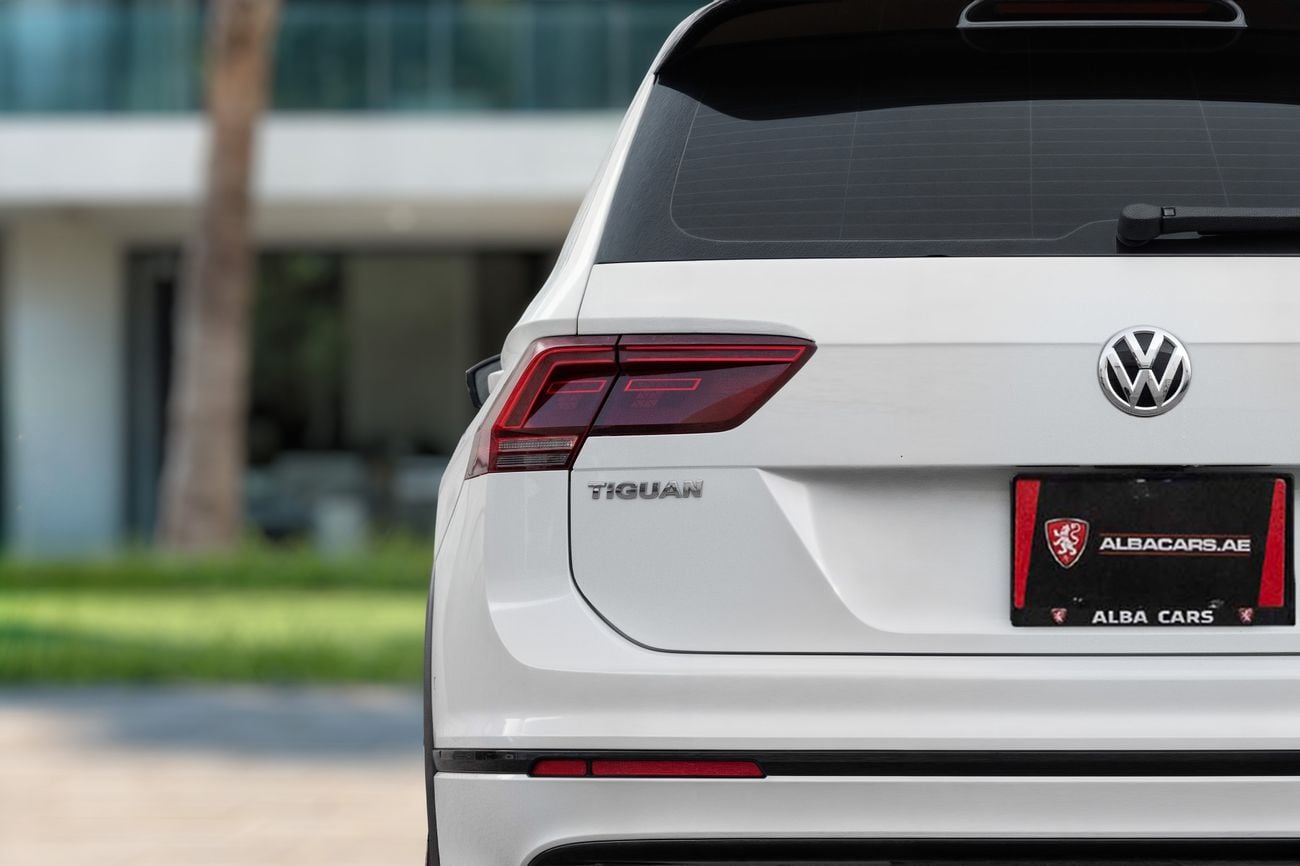 Volkswagen Tiguan Tiguan R-Line | 1,567 P.M | 0% Downpayment | FSH | Perfect Condition!