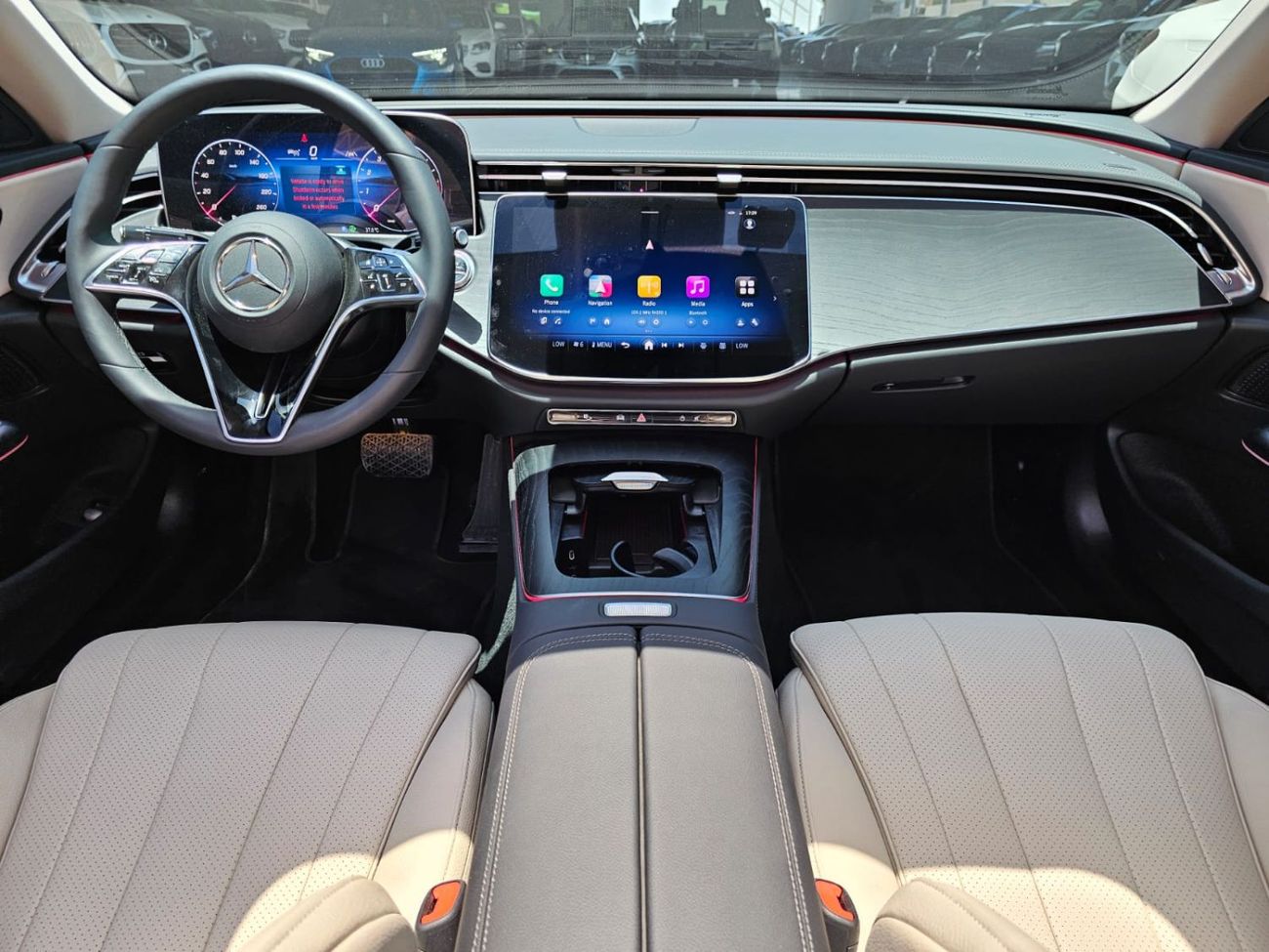 مرسيدس بنز E200 2.0L