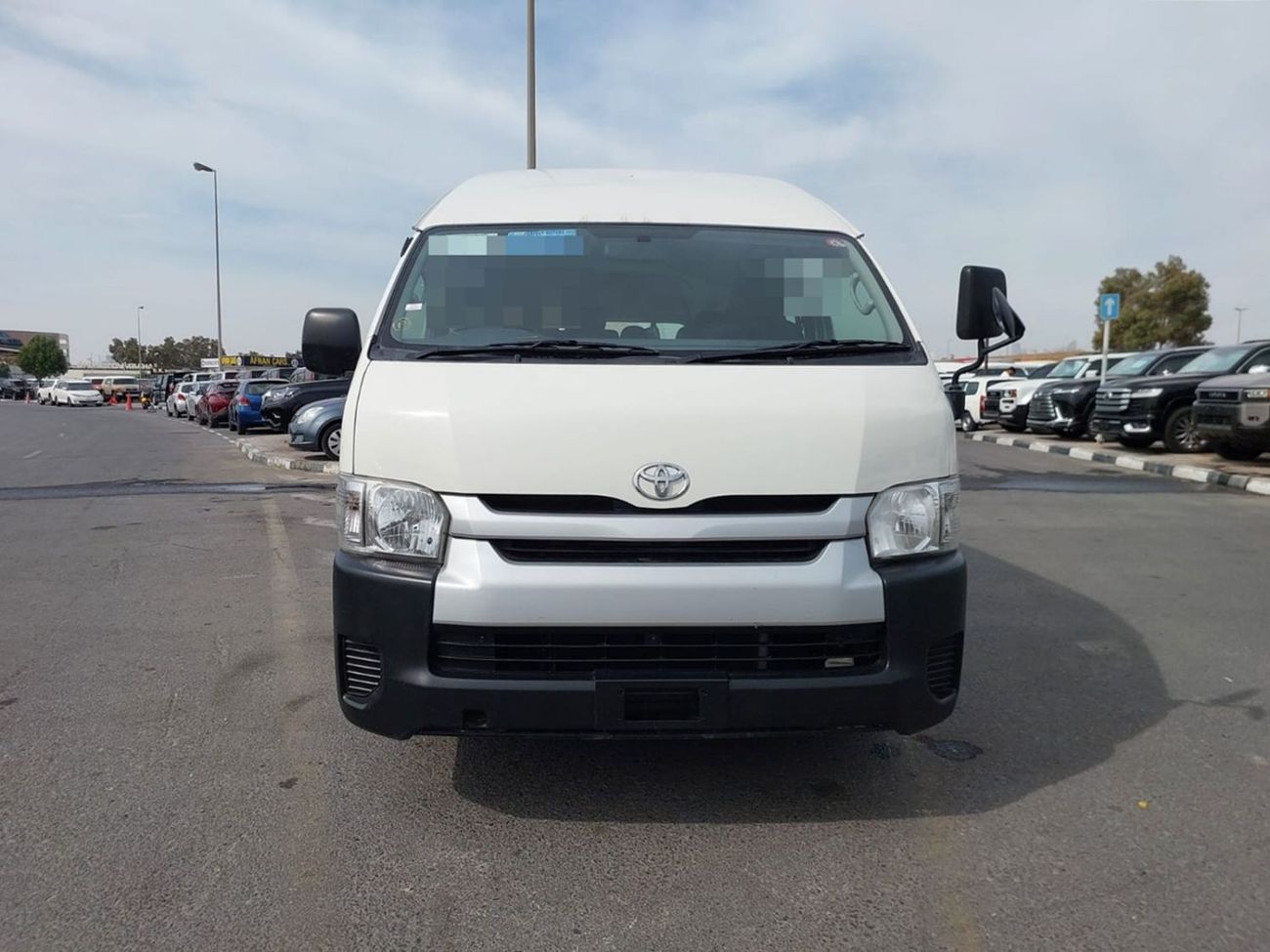 Toyota Hiace TOYOTA HIACE COMMUTER VAN RHD 2014 MODEL 2.7 L PETROL AUTOMATIC(PM47858)
