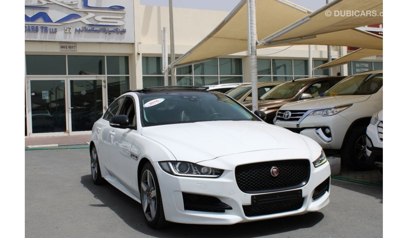 Jaguar XE R - SPORT - GCC - 2 KEYS - FULL OPTION - ACCIDENTS FREE - CAR IS IN PERFECT CONDITION INSIDE OUT