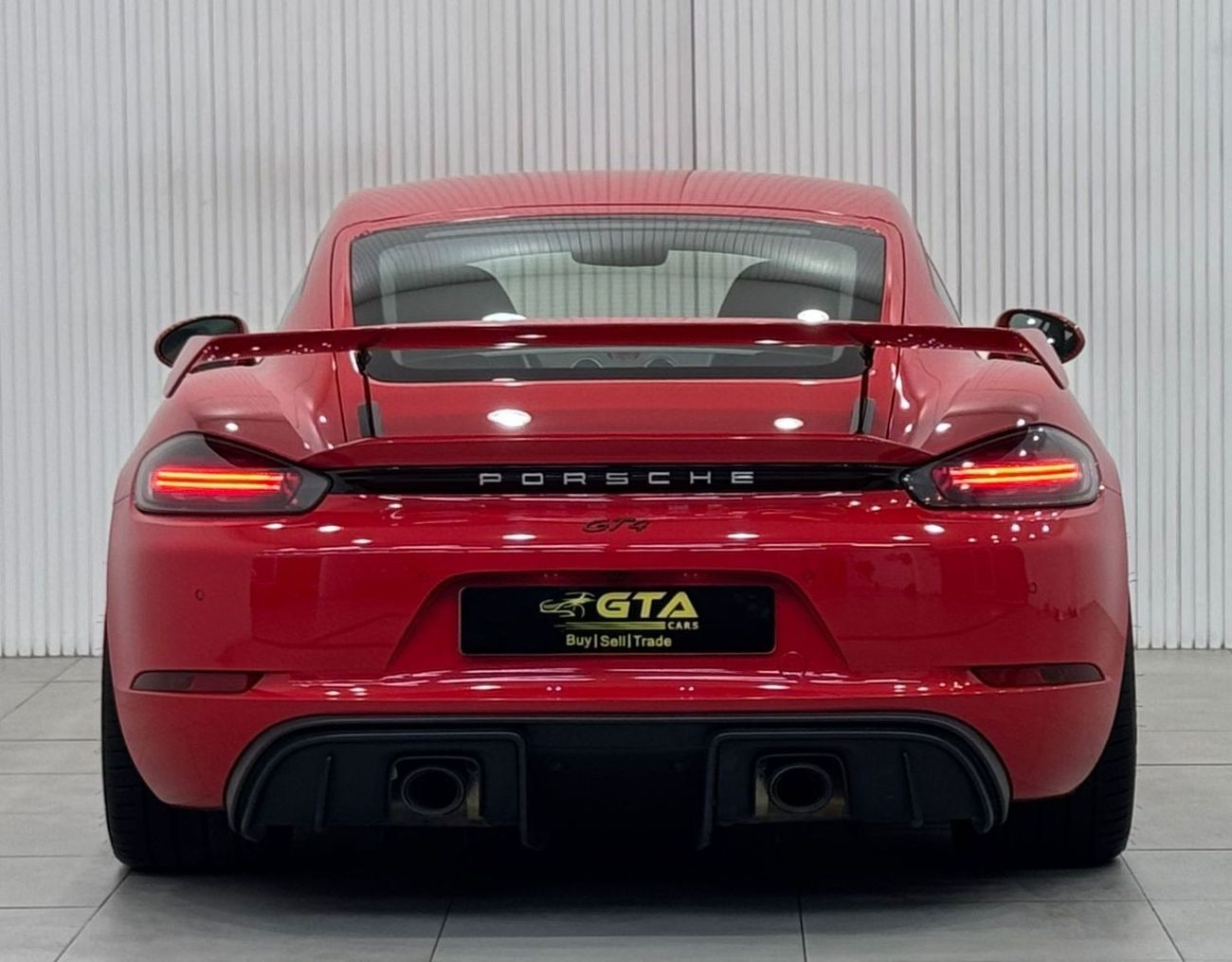 بورش كايمان 718 GT4 4.0L (414 HP) M/T 2020 Porsche 718 Cayman GT4, May 2025 Porsche Warranty, Manual Transmission, V