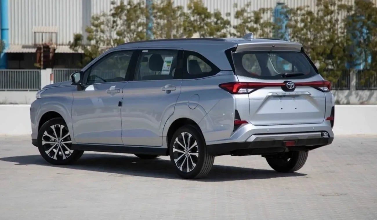 Toyota Veloz 1.5L FULL OPTION