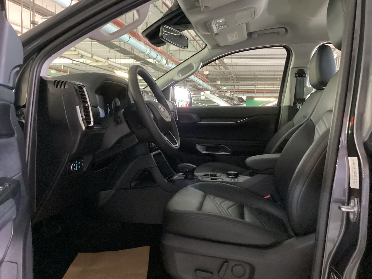 Ford Everest 2.3 XLT 4WD AUTO LTHR OFF ROAD 18 ALW | Guaranteed Warranty | 0 Down Payment