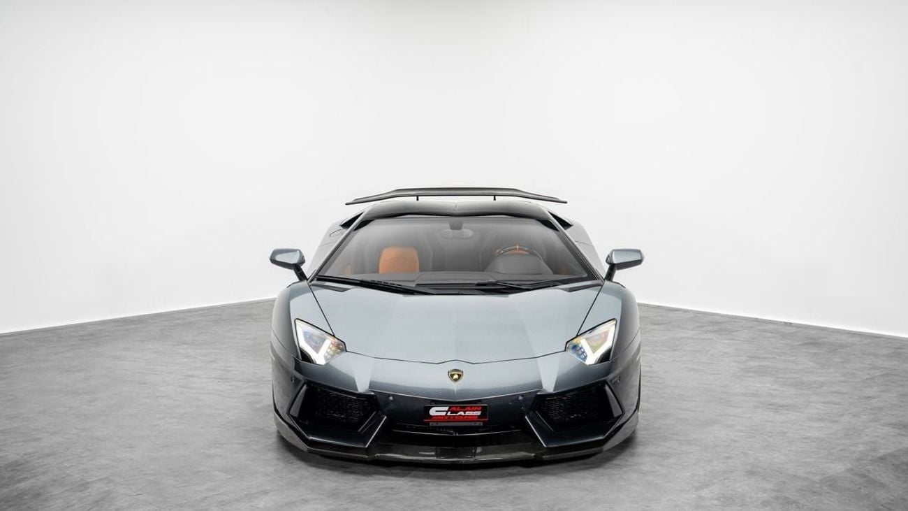 لامبورغيني أفينتادور ROADSTER