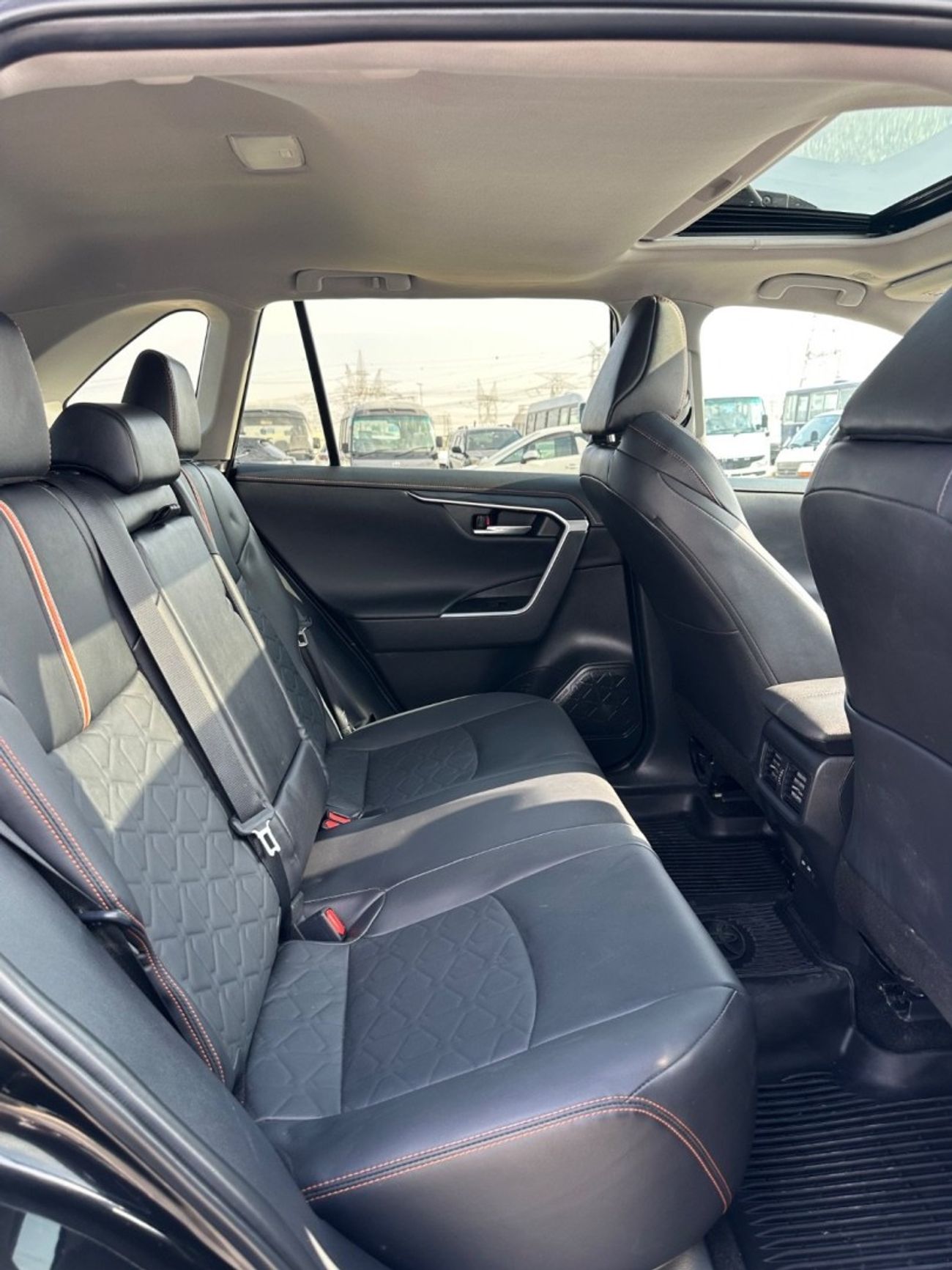 Toyota RAV4 Adventure Full Option