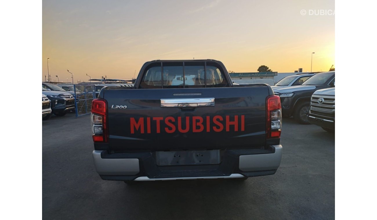 ميتسوبيشي L200 Mitsubishi L200 petrol 2.5L 2023 brand new 2.4L petrol