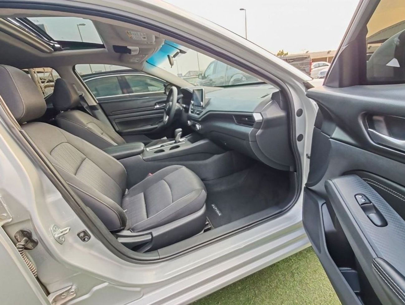 Nissan Altima S 2.5L warranty one year bank financie available