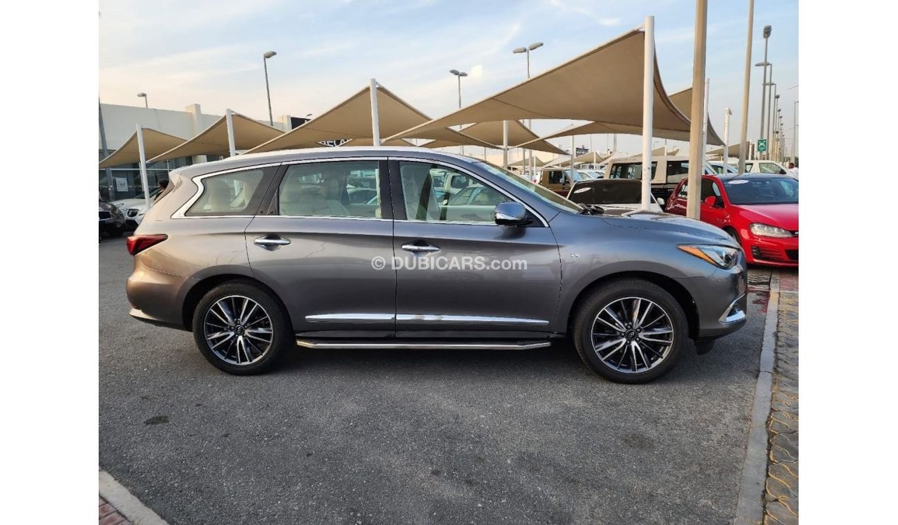 Infiniti QX60 Luxury Infiniti QX60_Gcc_2018_Excellent_Condition _Full option