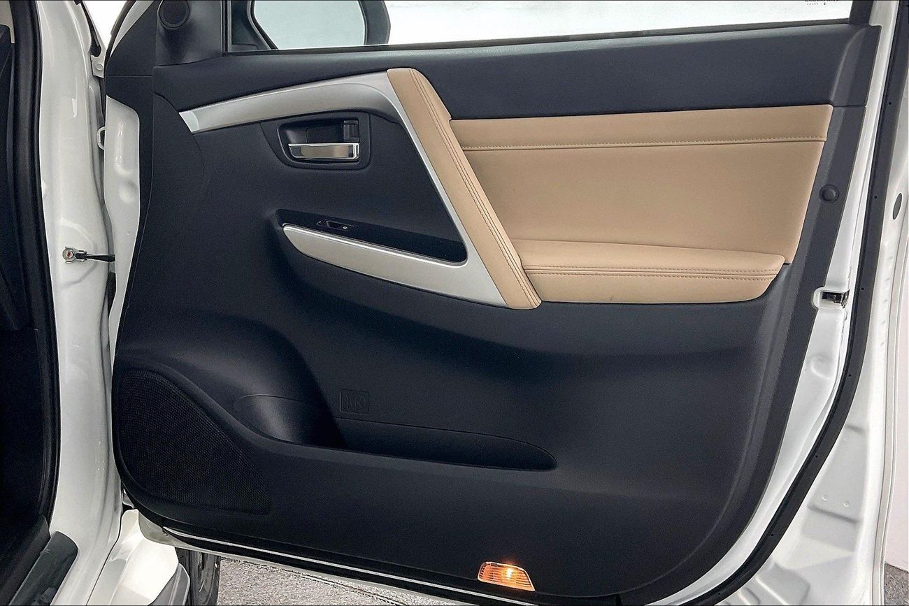 ميتسوبيشي مونتيرو سبورت Prime Edition | Carnival Sale • UP TO AED 20,000 OFF | شامل الضمان | 0 ﺪﻔﻋﺓ ﺃﻮﻟﻯ