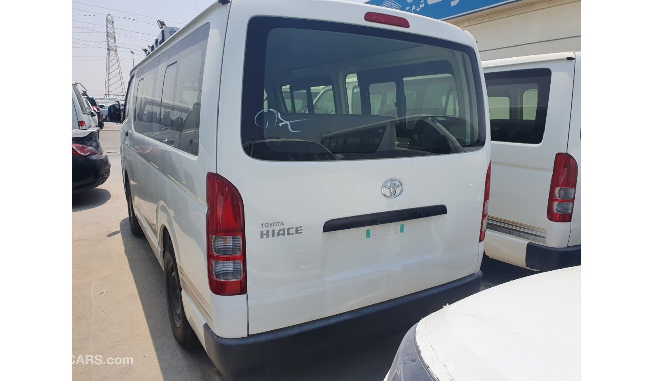 Toyota Hiace 2.5L Diesel, 14" Rims, Manual Gear Box, Xenon Headlights, Fabric Seats, Airbags (CODE # THWD2021)