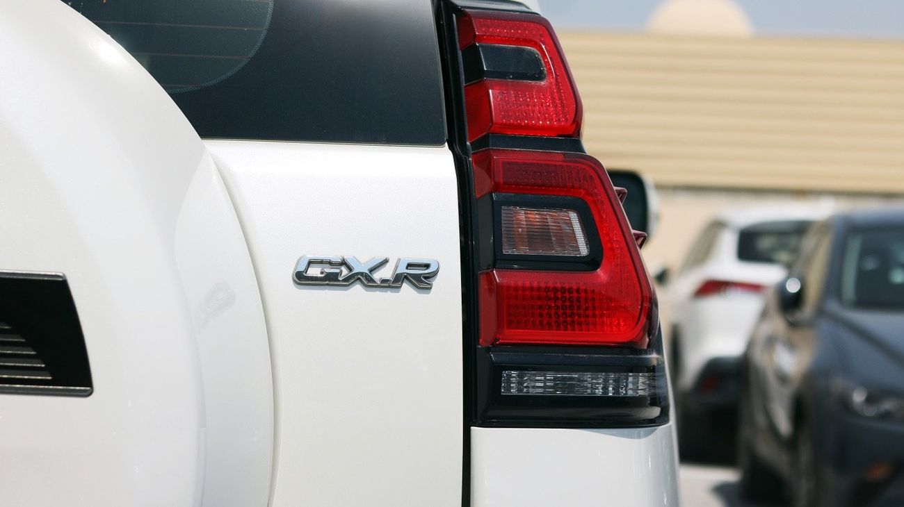 Toyota Prado GXR 4.0L 4WD | Free Agency Warranty | Zero Downpayment Support | Complete Service History