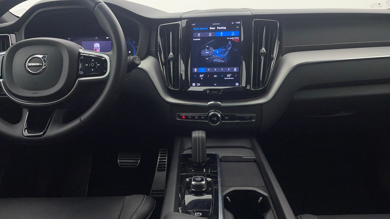 فولفو XC 60 B5 ULTIMATE DARK 2 | بدون دفعة مقدمة | اختبار القيادة في المنزل