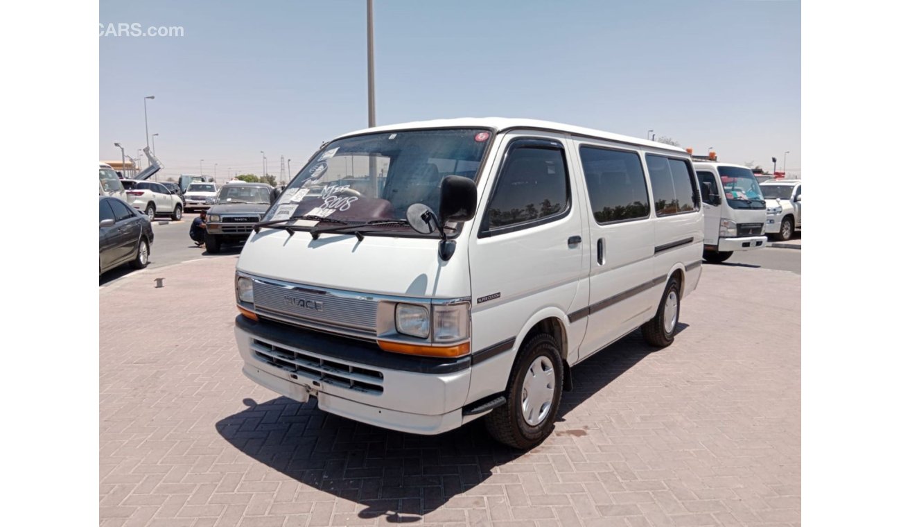 تويوتا هاياس TOYOTA HIACE VAN RIGHT HAND DRIVE (PM1348)