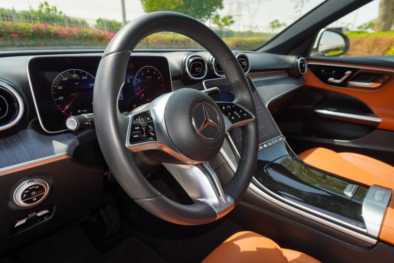 مرسيدس بنز C 300 Base