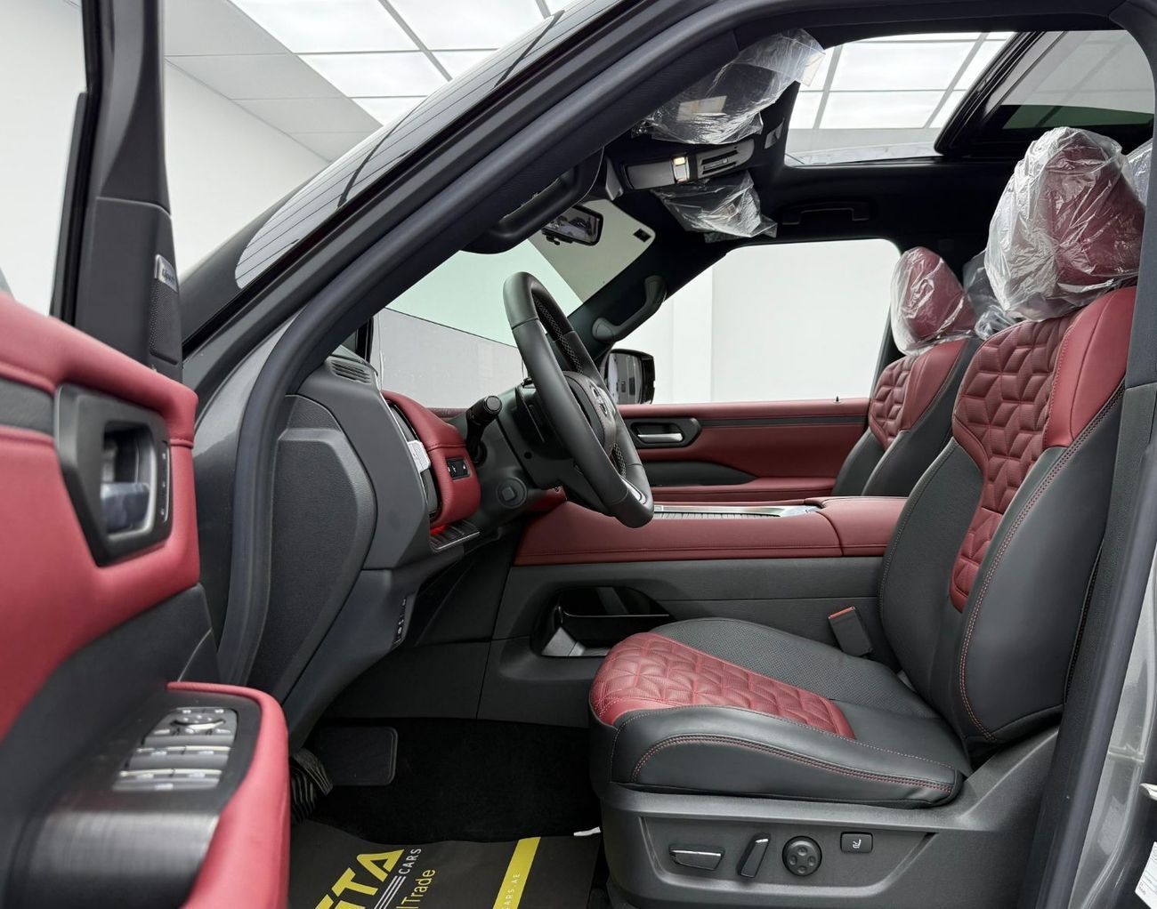 نيسان باترول 2025 Nissan Patrol LE Platinum, 2032 Nissan Warranty, 2030 Nissan Service Pack, 8 Seater, GCC