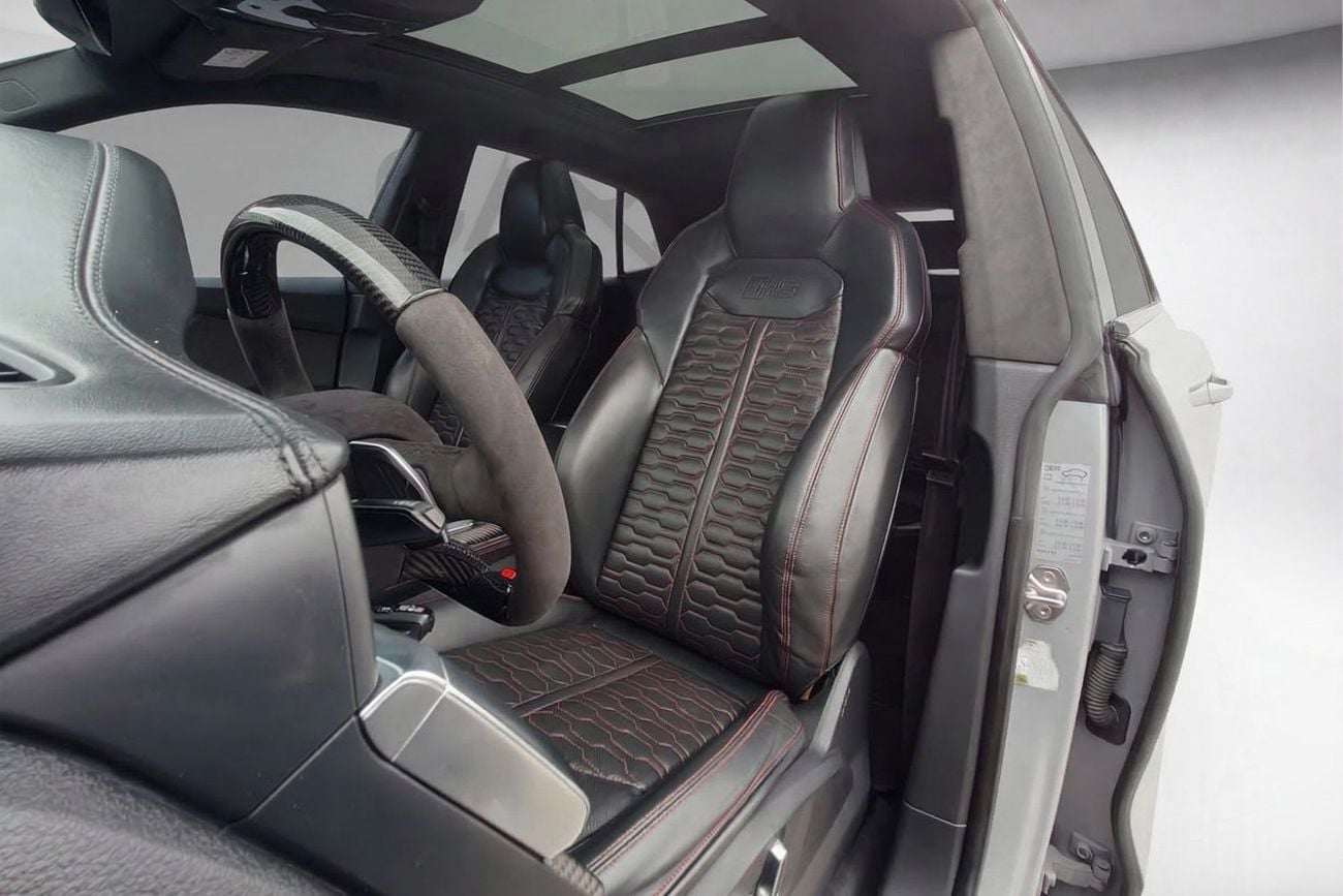 أودي RSQ8 TFSI quattro 4.0L