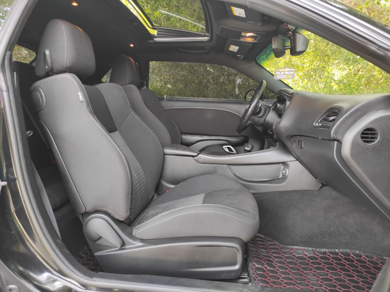 Dodge Challenger SXT Supertrack S 3.6L Full Options no1 Dodge challenger 2019 V6 Supertrack S 3.6L