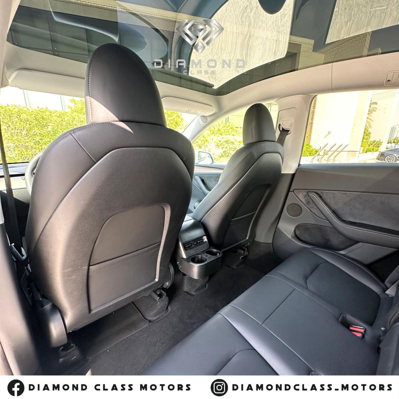 Tesla Model Y Tesla Model Y  Auto Pilot  2023 GCC 3,400 KM 169,000 AED Under Warranty from Tesla  Additional acces