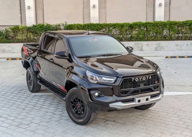 Toyota Hilux 2021 FACELIFTED 2025 GR SPORT GCC IN EXCELLENT CONDITION, миниатюра 22