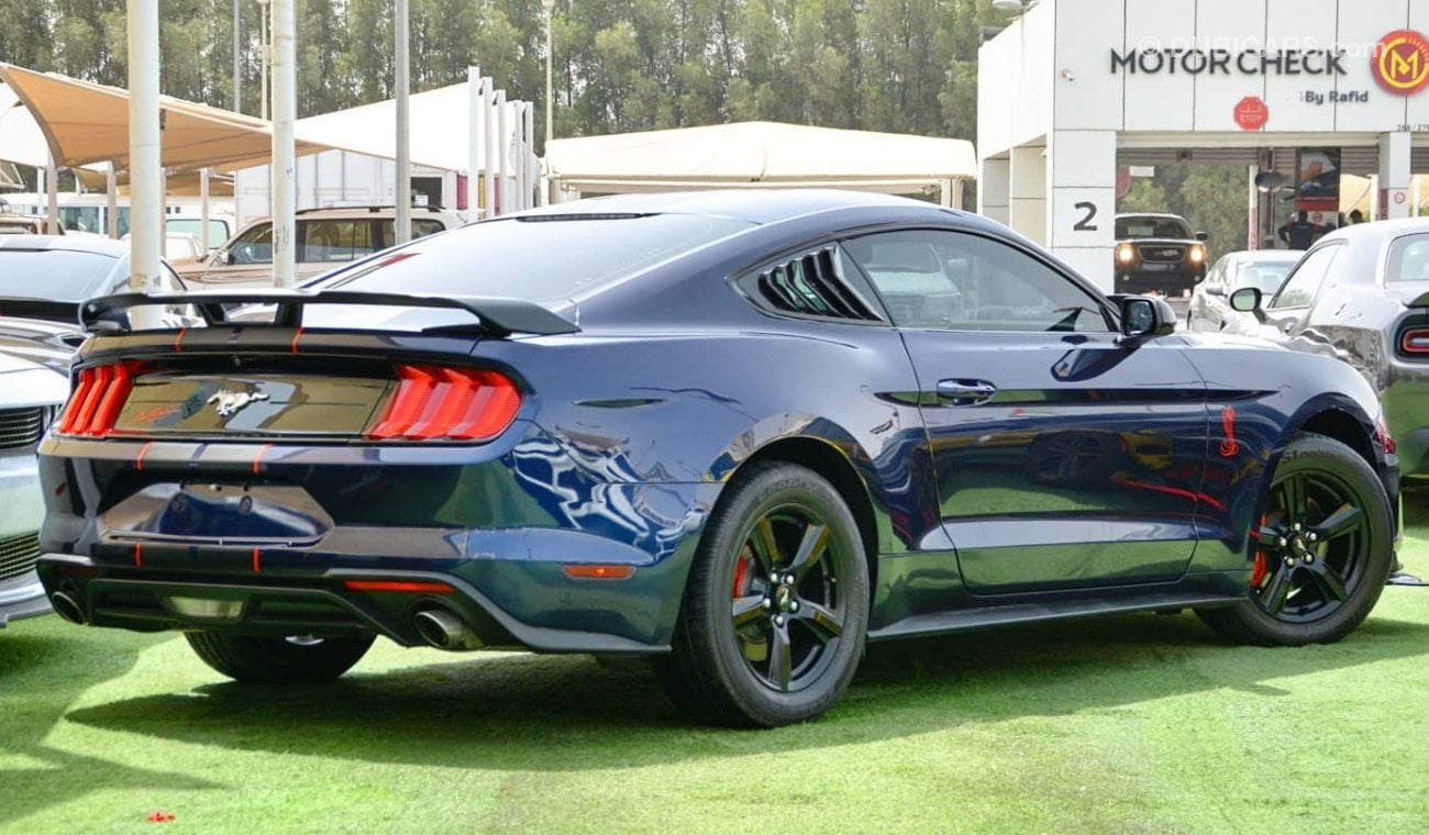 فورد موستانج Mustang Eco-Boost V4 2.3L 2018/ Shelby Kit/ Lether Interior/ Less Miles/ Very Good Condition