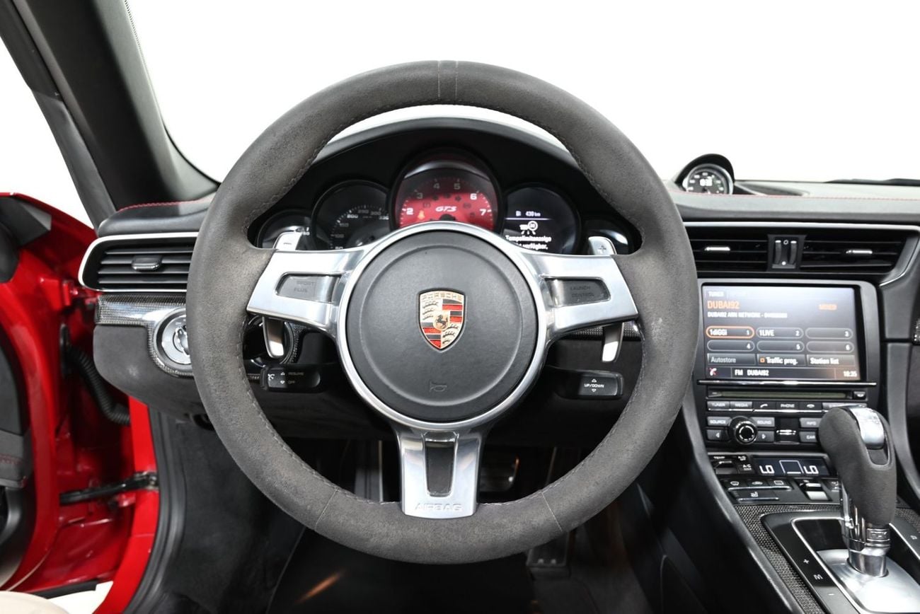 Porsche 911 Targa 4 GTS 2015 Porsche 911 Targa 4 GTS, Service History, Excellent Condition, Clean Title, Fully Loaded