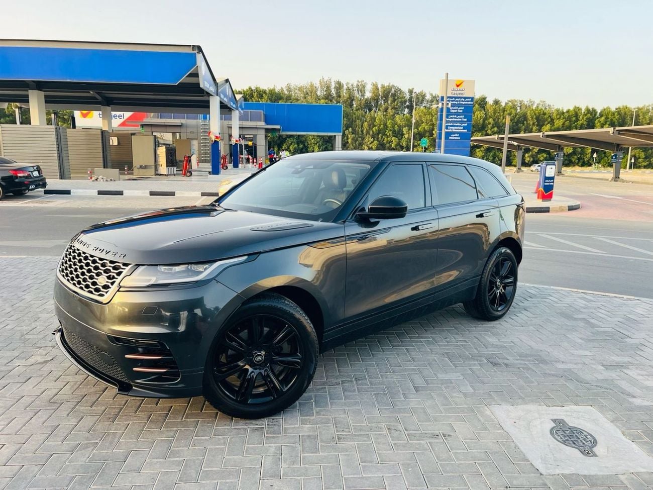 Land Rover Range Rover Velar R-DYNAMIC S