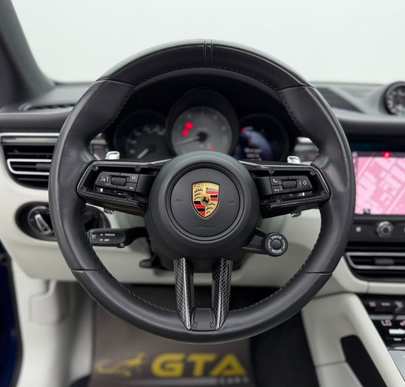 Porsche Macan S