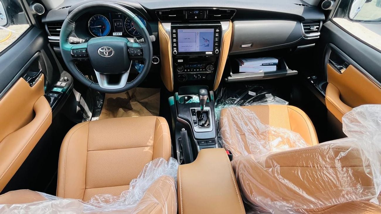 Toyota Fortuner SR5