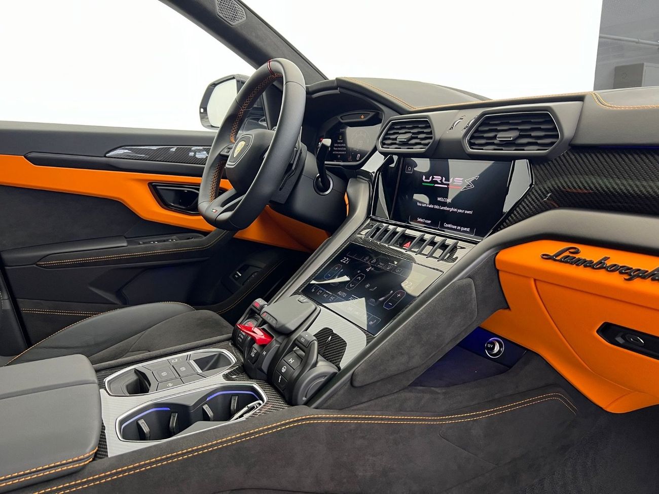 لامبورغيني اوروس S 4.0T V8