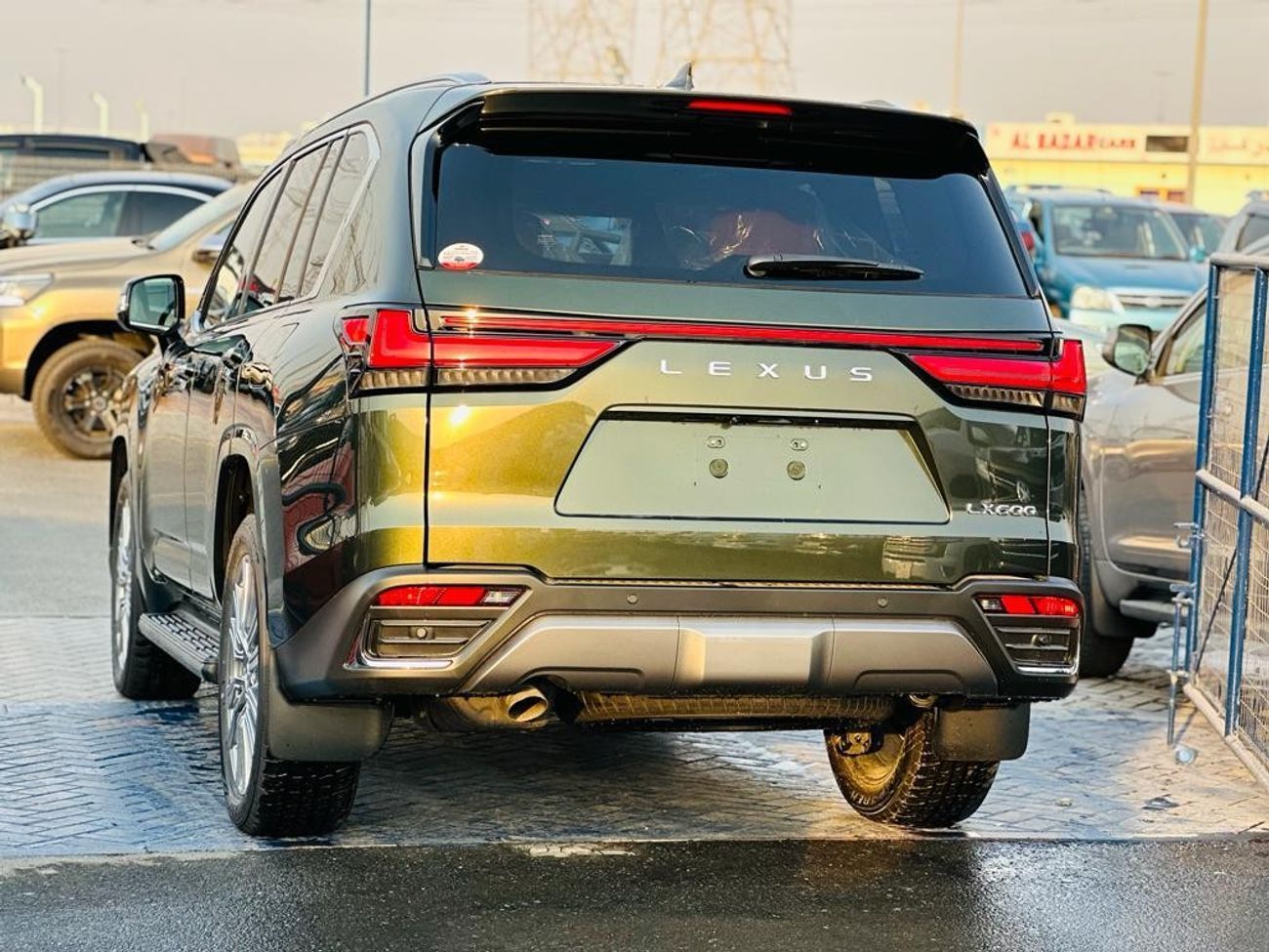 Lexus LX 600 F Sport 3.5L Lexus Lx600 vip 2025 green colour RHD 4x4 4 seats RHD 3.3L Petro engine